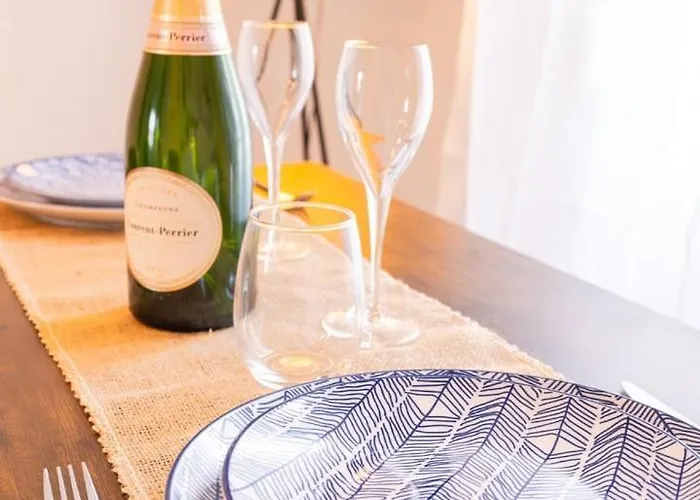 Decouvrez Le Charme Du Duplex Pour 2 Personnes Lägenhet Châlons-en-Champagne