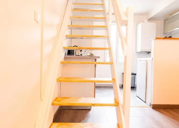 Lägenhet Decouvrez Le Charme Du Duplex Pour 2 Personnes *