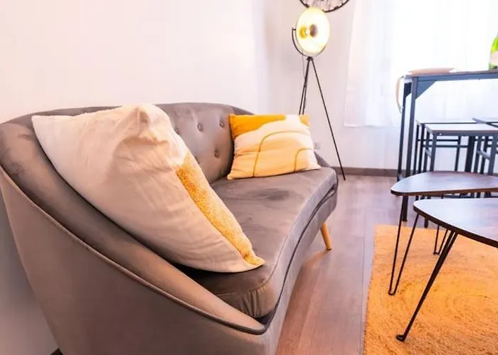 Lägenhet Decouvrez Le Charme Du Duplex Pour 2 Personnes *