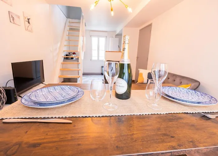 Lägenhet Decouvrez Le Charme Du Duplex Pour 2 Personnes